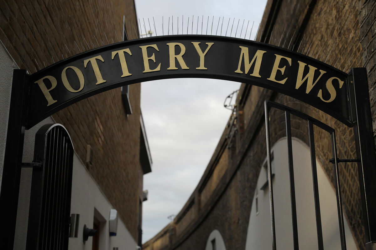 Pottery Mews, London